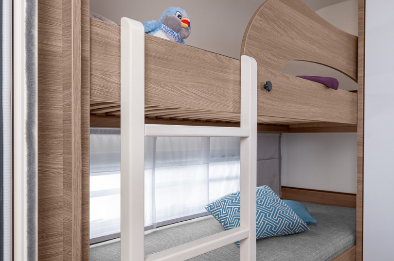 stapelbed caravan