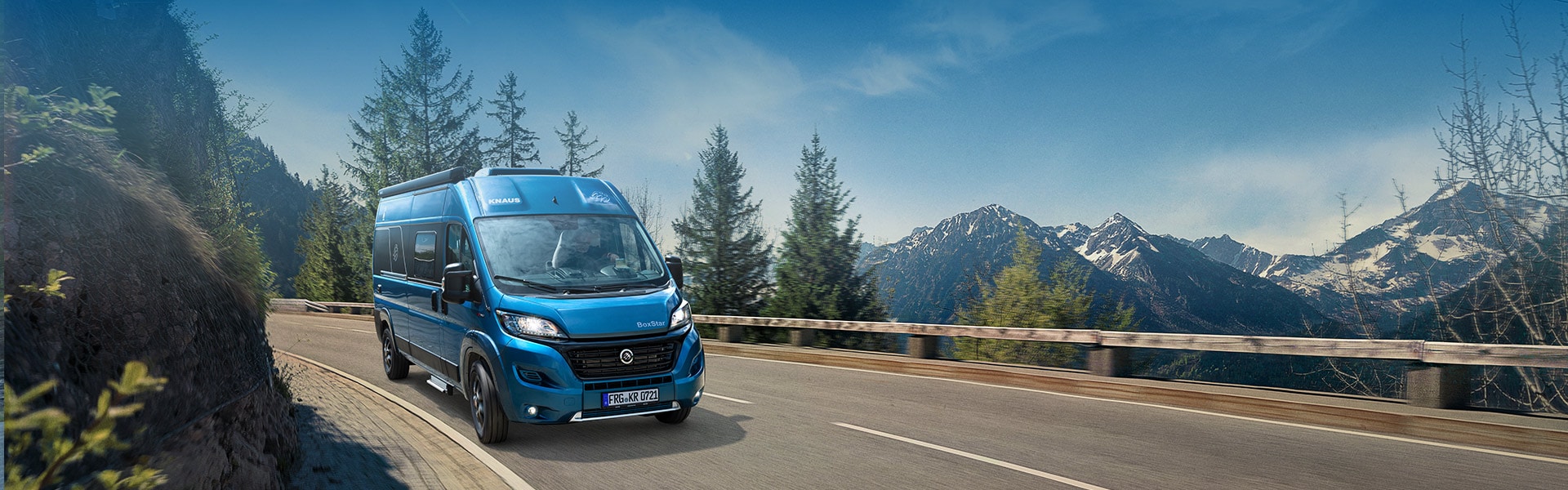 Knaus buscampers boxstar 60 years banner