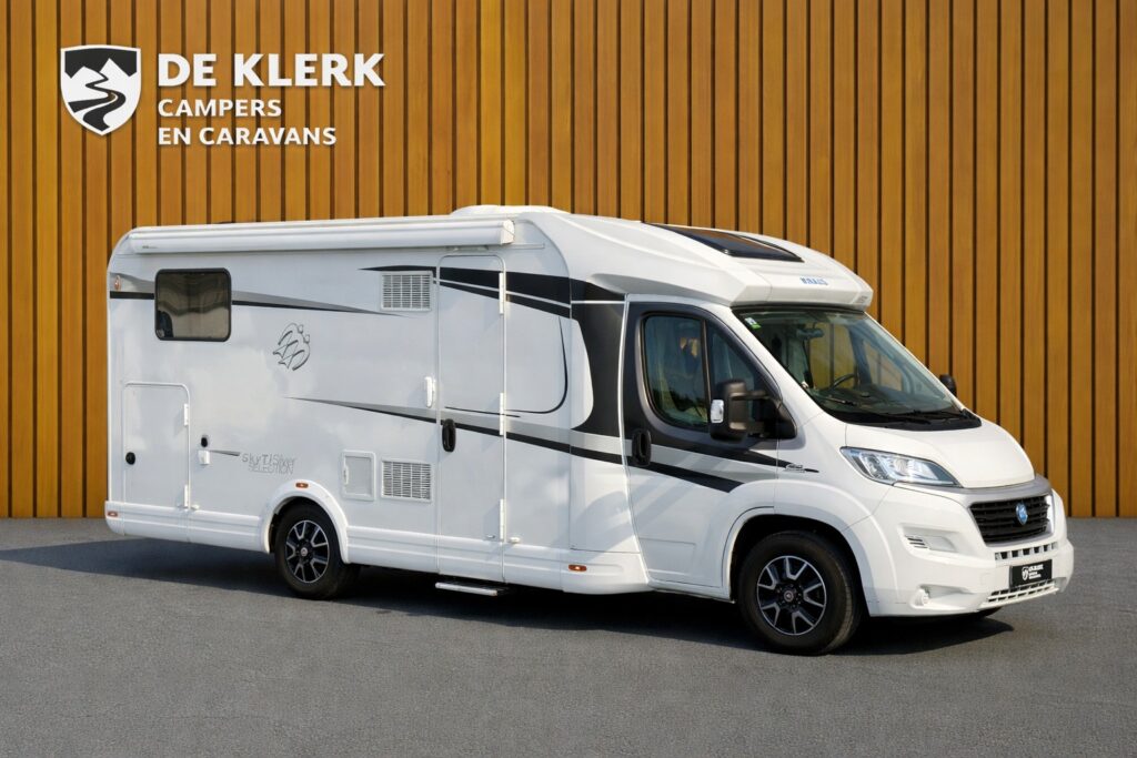 Knaus SKY TI 700 MEG SILVER SELECTION / Gratis Stalling