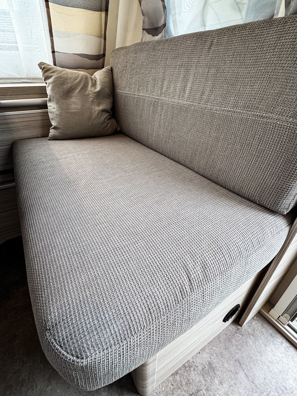 Dethleffs C-Joy 460 EL Active Active-pakket foto 8