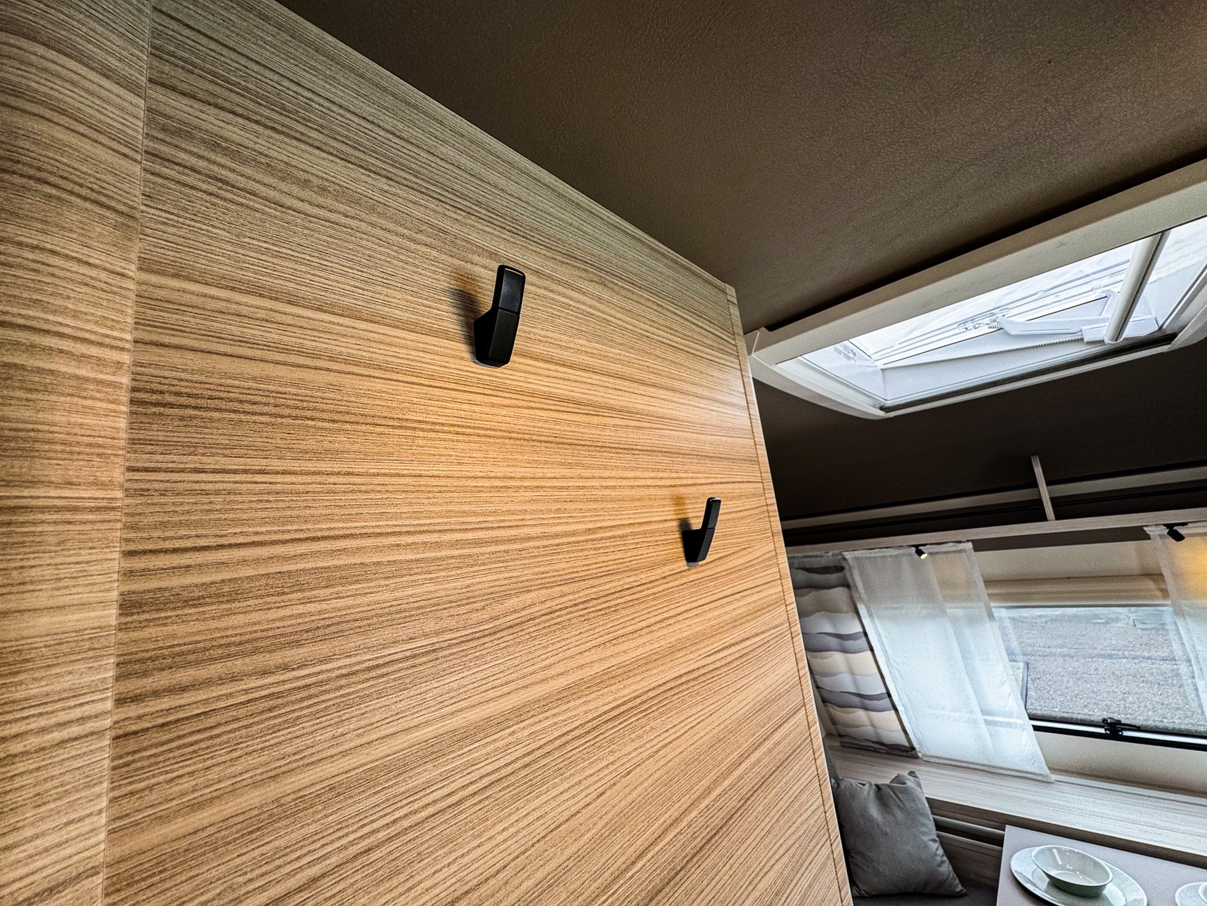 Dethleffs C-Joy 460 EL Active Active-pakket foto 14