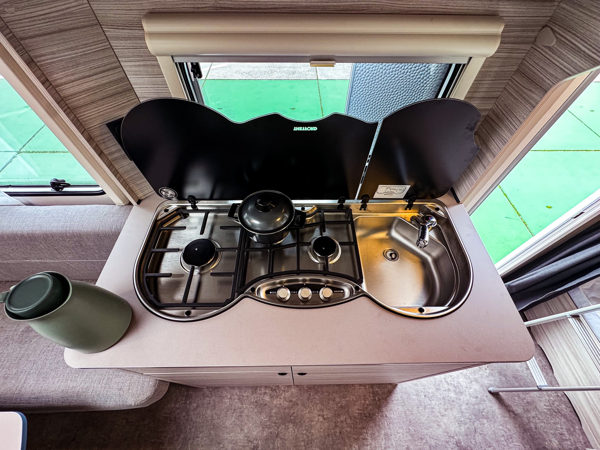 Dethleffs C-Joy 480 QLK Active Active-pakket foto 9