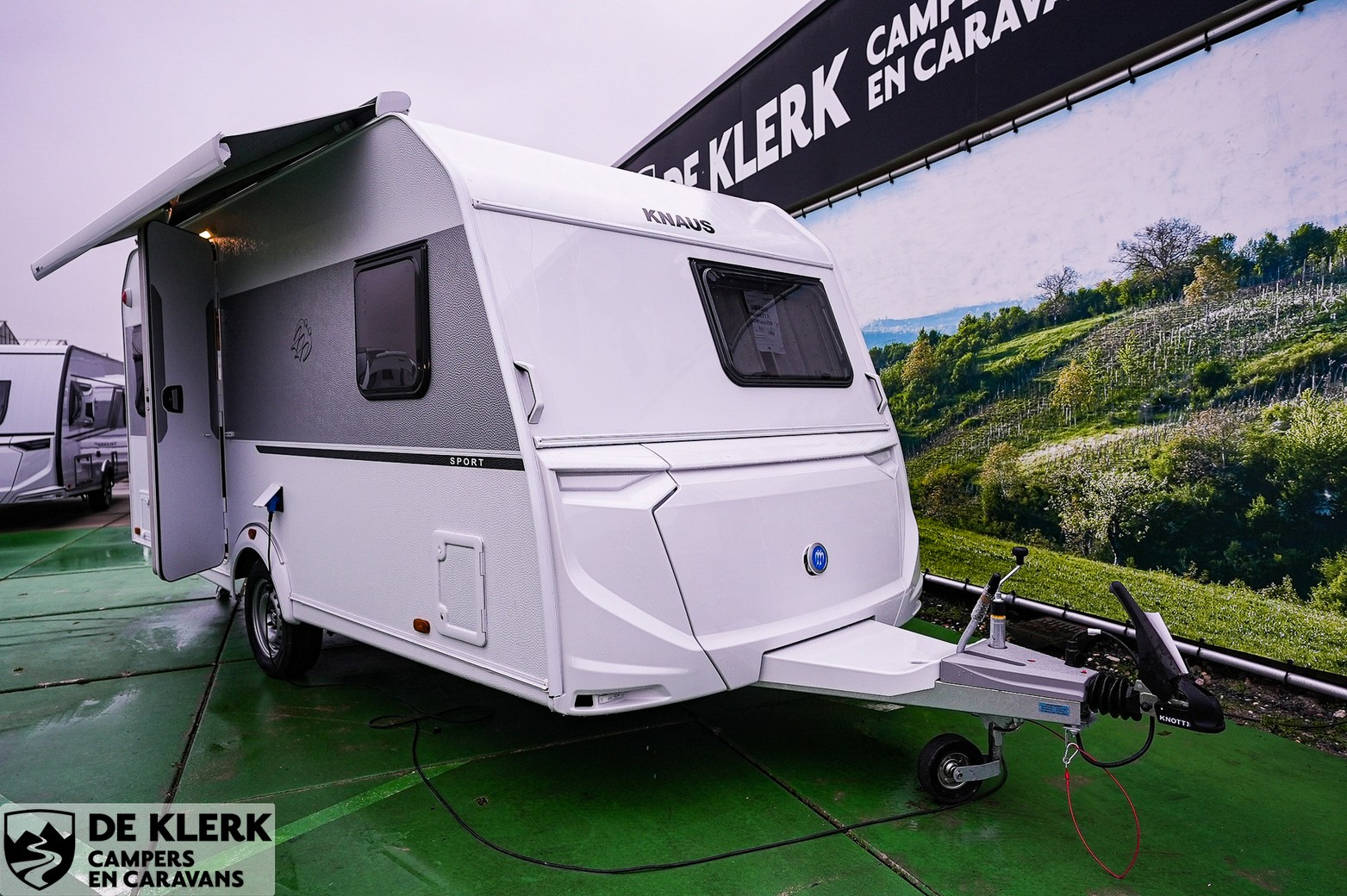 Knaus SPORT 450 FU gas uitvoering Gratis mover en luifel foto 3