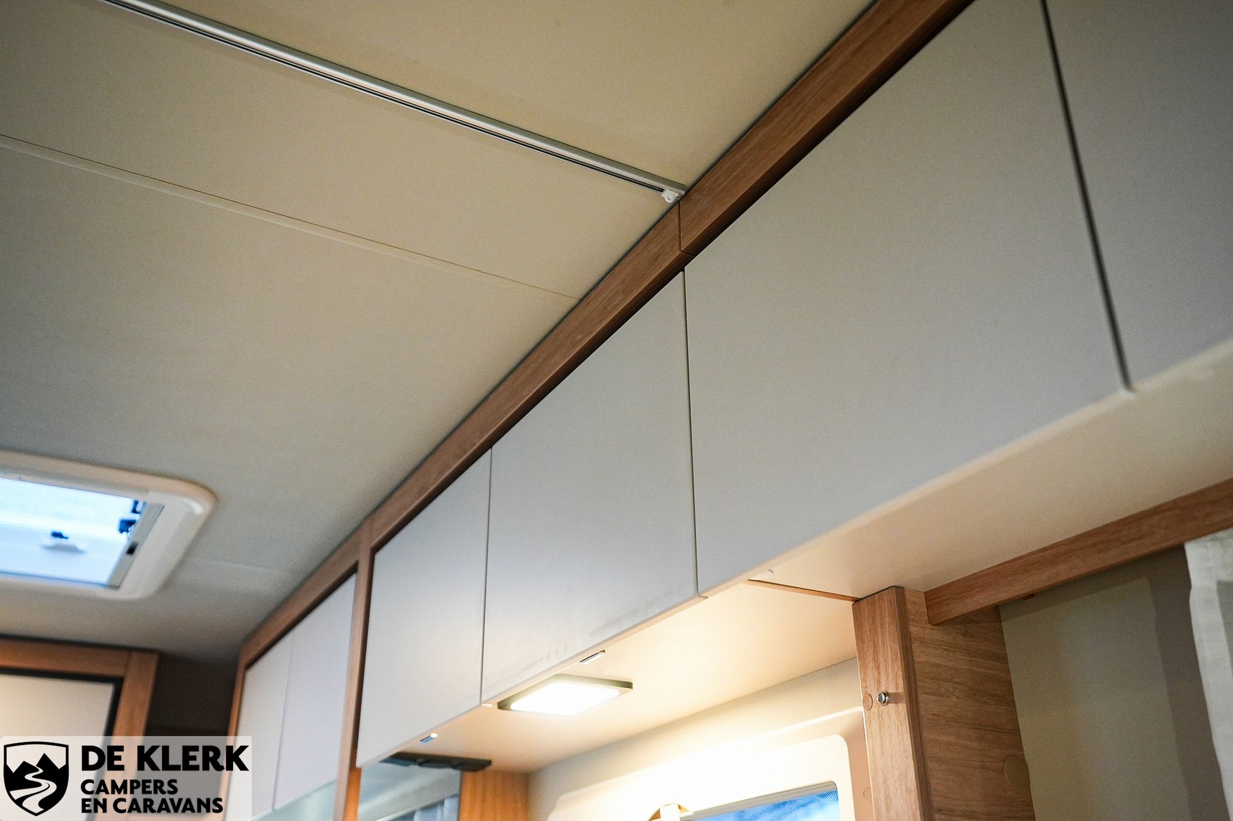 Knaus SPORT 450 FU gas uitvoering Gratis mover en luifel foto 19