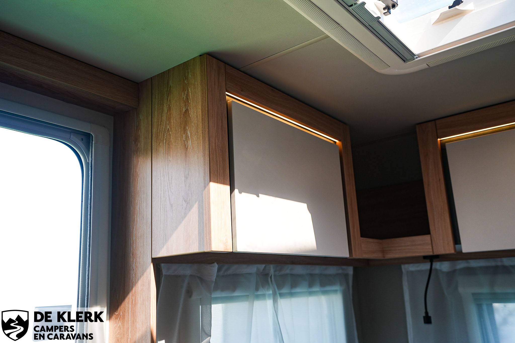 Knaus SPORT 450 FU gas uitvoering Gratis mover en luifel foto 9