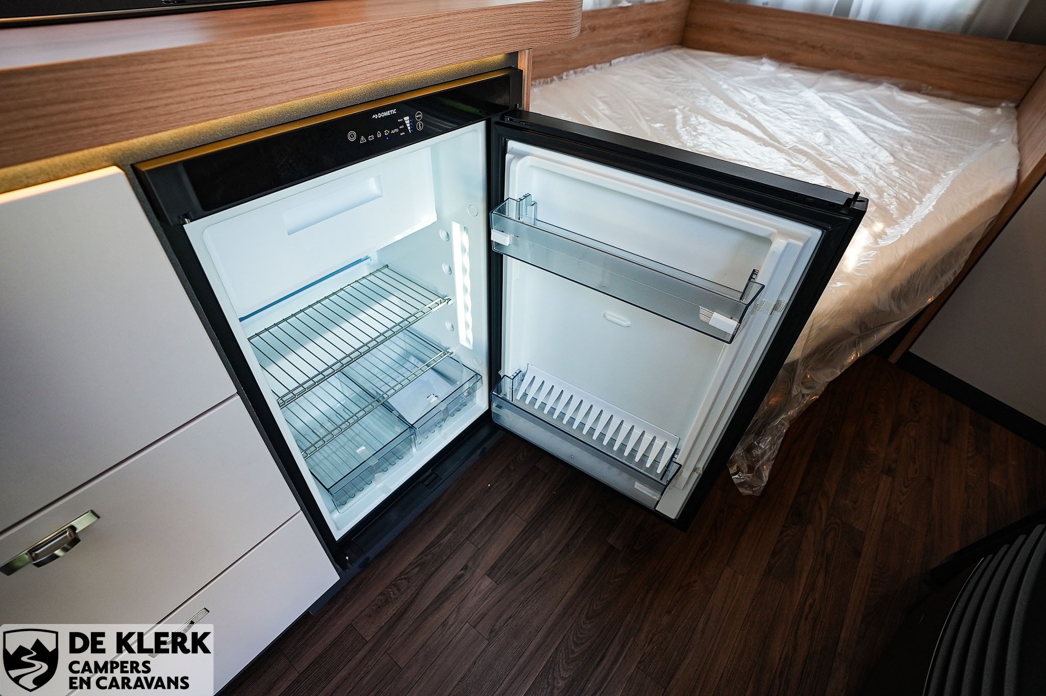 Knaus SPORT 450 FU gas uitvoering Gratis mover en luifel foto 11