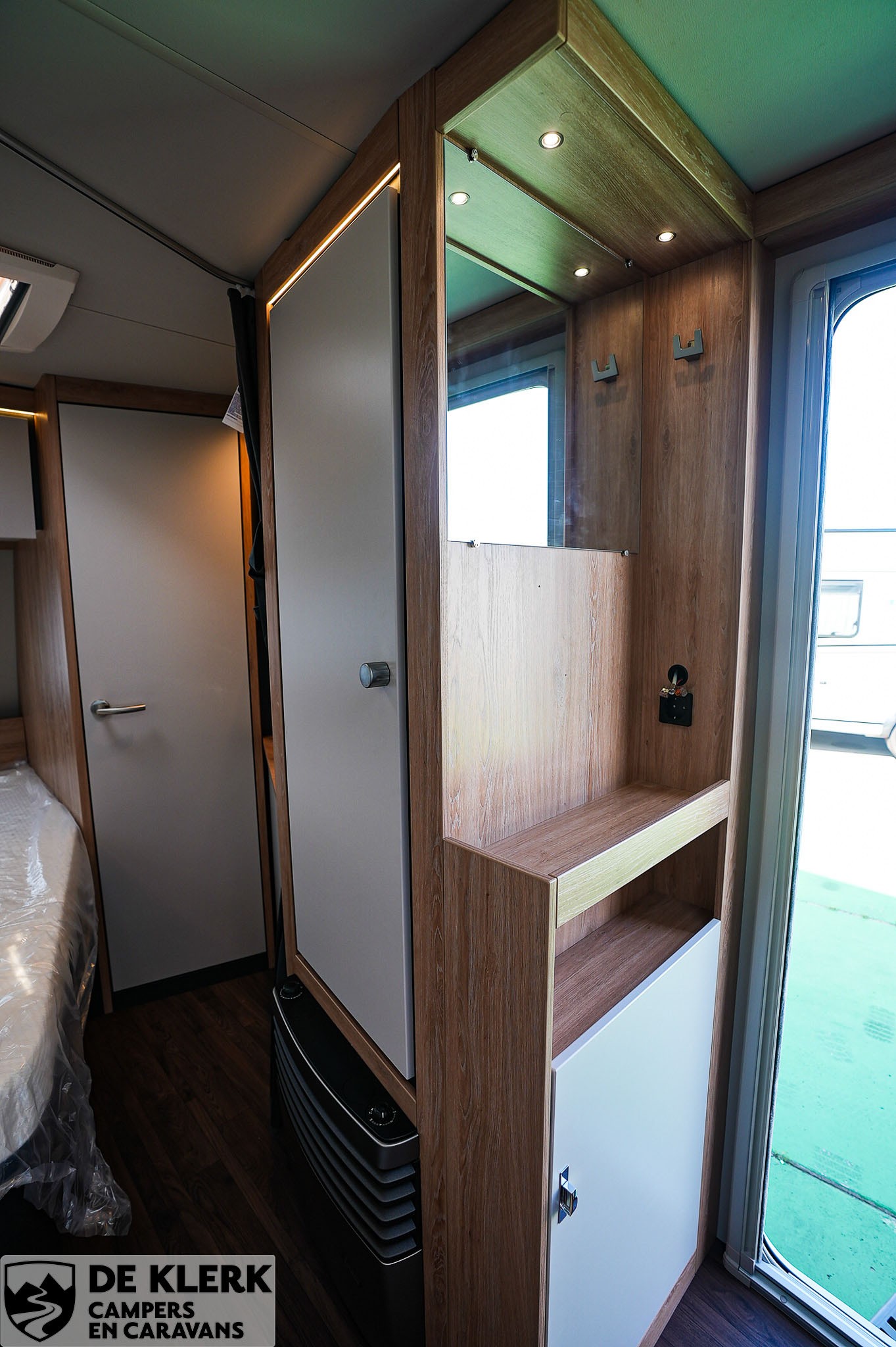 Knaus SPORT 450 FU gas uitvoering Gratis mover en luifel foto 17