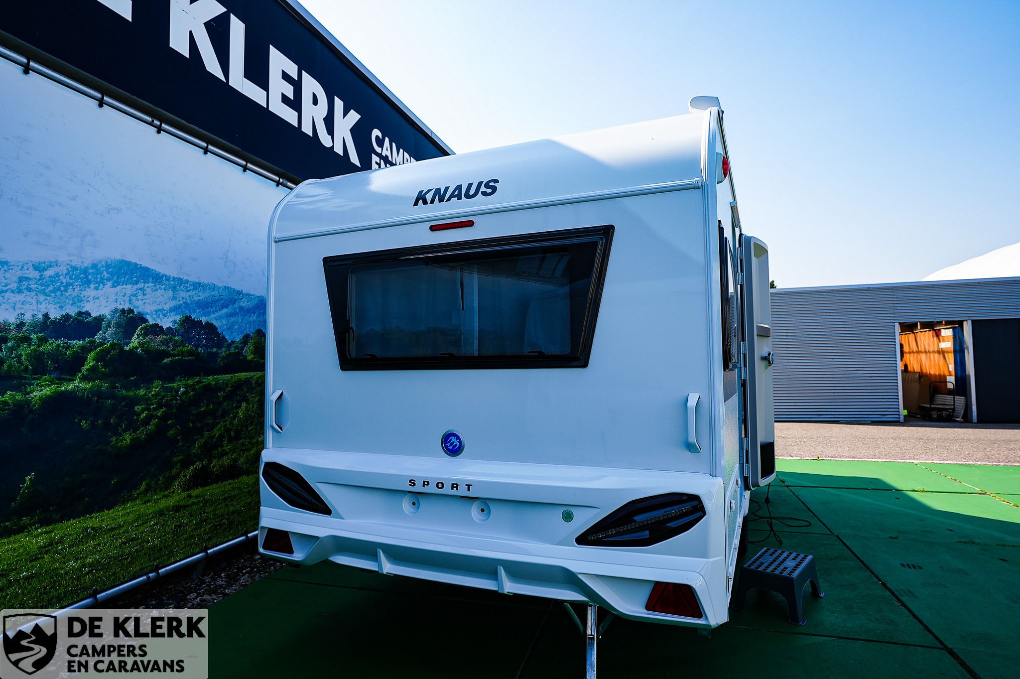 Knaus SPORT 450 FU gas uitvoering Gratis mover en luifel foto 6