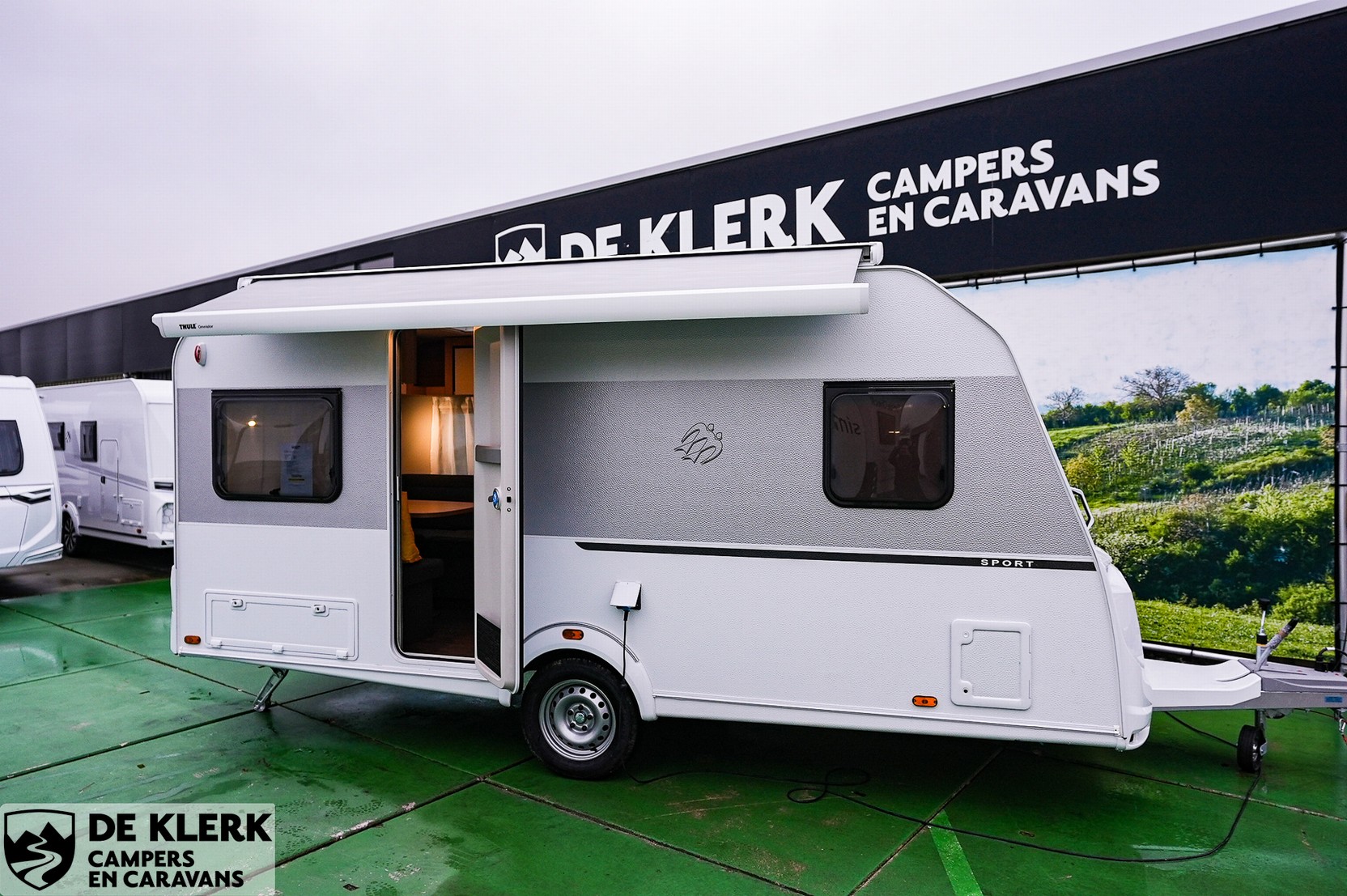 Knaus SPORT 450 FU gas uitvoering Gratis mover en luifel foto 2