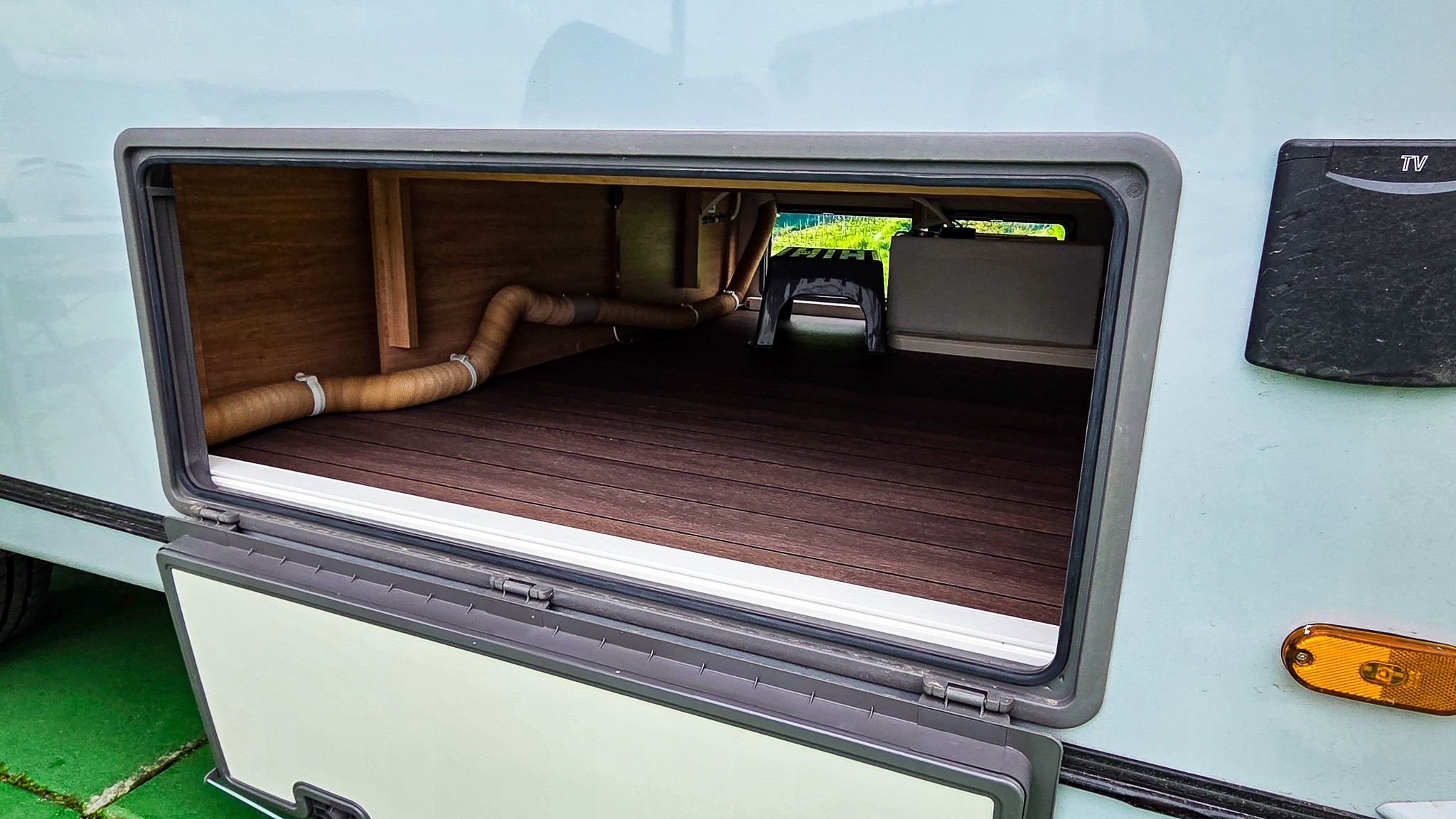 Knaus SUDWIND 420 QD Black Selection Campovolo grey 50% Deals foto 5