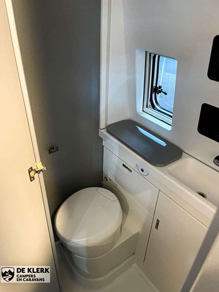 Weinsberg CaraTour 600 MQH toilet